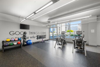 #1703 – 125 E 14th Street